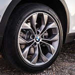 BMW X3 を発表 革新的な安全装備を数々採用