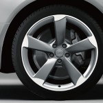 Audi A4/A4 Avant S-line plusを発売