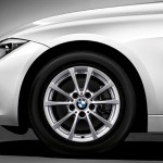 革新的な環境技術や情報通信機能を採用しながらも、魅力的な価格を実現した「BMW 320i SE」 ｢BMW 320iツーリング SE｣