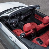 BMWのコンパクト・オープン・モデル 「ニューBMW 2シリーズ　カブリオレ」を発表