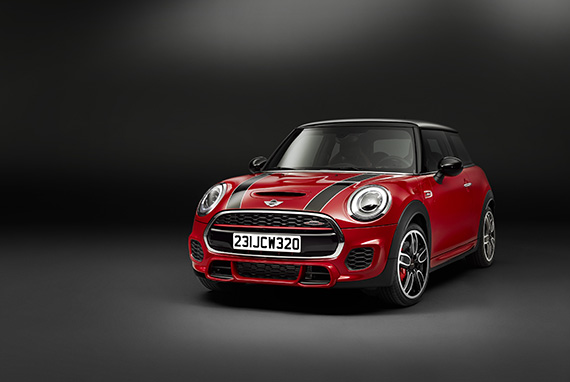 3ドア・ハッチバック・モデルをベースにしたハイ・パフォーマンス・モデル「MINI John Cooper Works