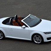 新型 Audi TT Coupe / Roadster 及び Audi TTSを発売
