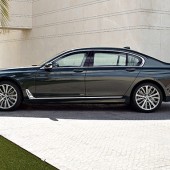BMW ラグジュアリー・セダン「7シリーズ」を発表