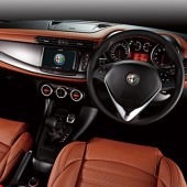 「Alfa Romeo Giulietta Sportiva Free Drive Edition」を発売