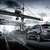 Abarth 595 Competizioneをマイナーチェンジ