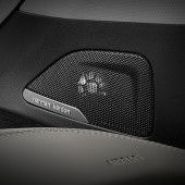 電気自動車BMW i3の特別限定モデル「BMW i3 Celebration Edition Carbonight」を導入