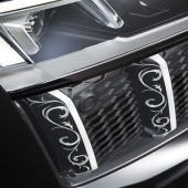 Audi R8と「FINAL FANTASY XV」CG長編映像作品「KINGSGLAIVE FINAL FANTASY XV」がコラボレーション
