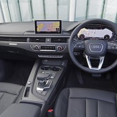 新型Audi A4 allroad quattro を発売