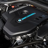 「BMW 740e iPerformance」を発表